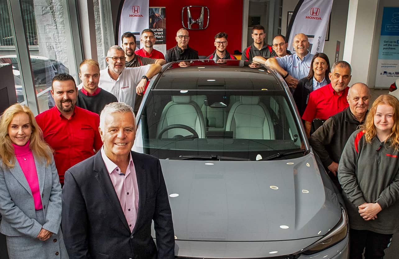 Careers at Derek Warwick Honda