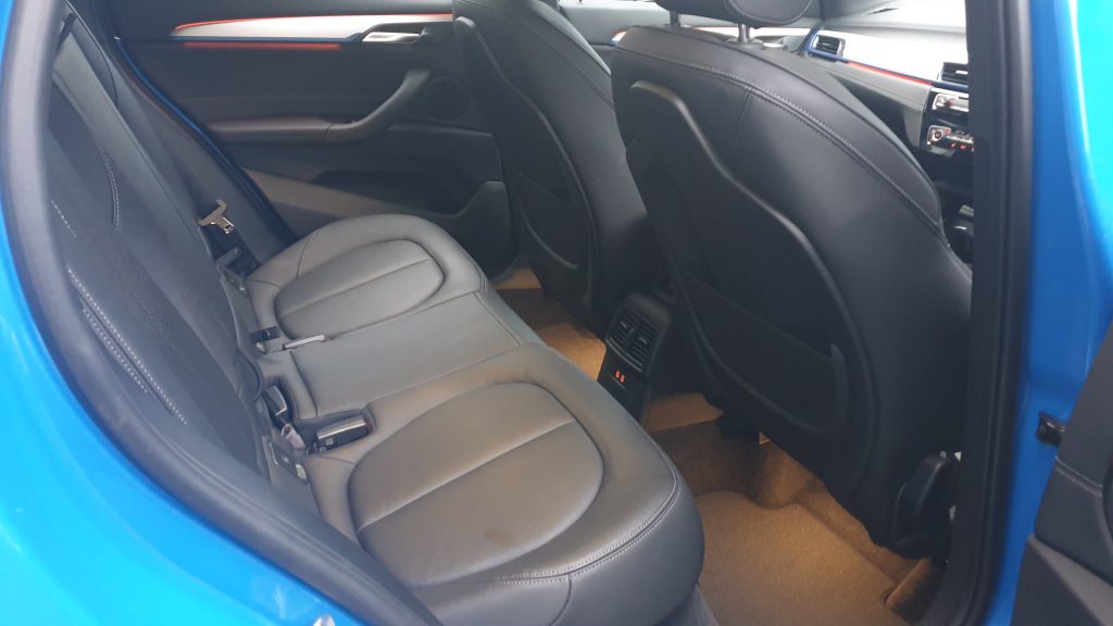 0 BMW - View 5