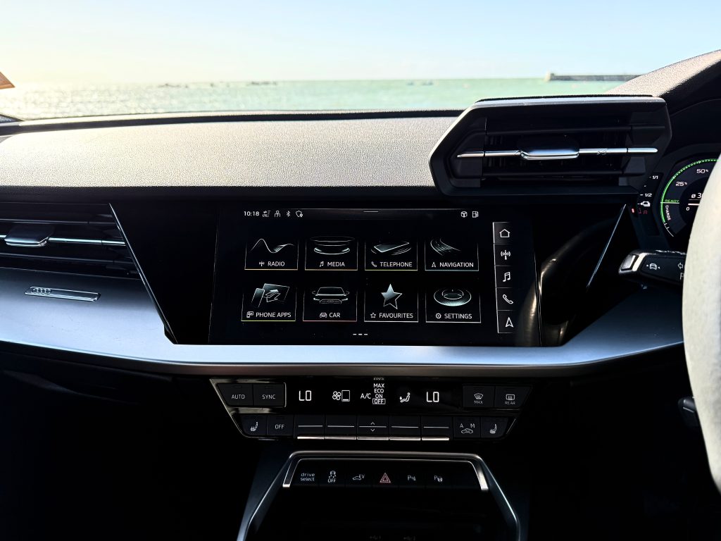 0 Audi - View 3