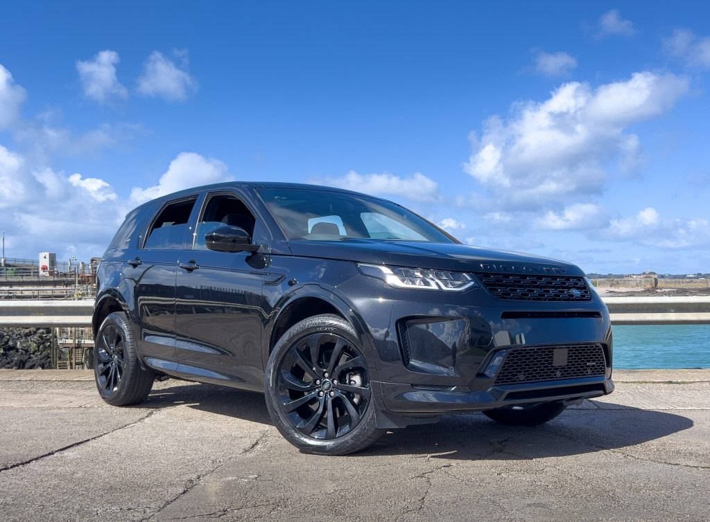 0 Landrover - View 1