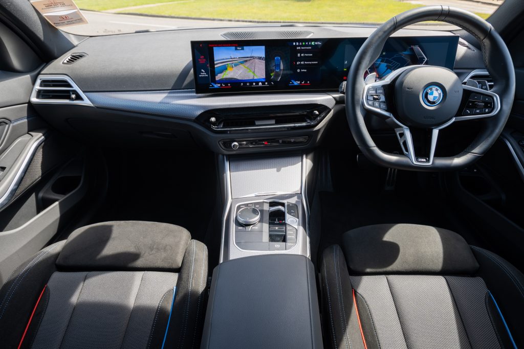 0 BMW - View 10