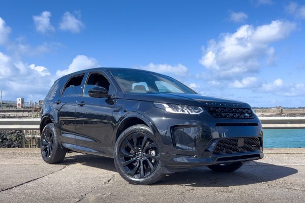 Land Rover Land Rover Discovery Sport 1.5 P300E R-Dynamic SE