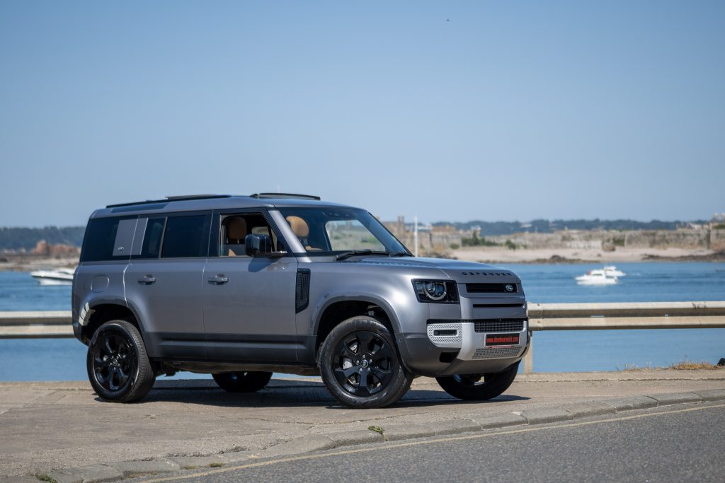 0 Land Rover - View 1