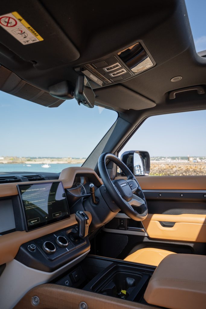 0 Land Rover - View 13