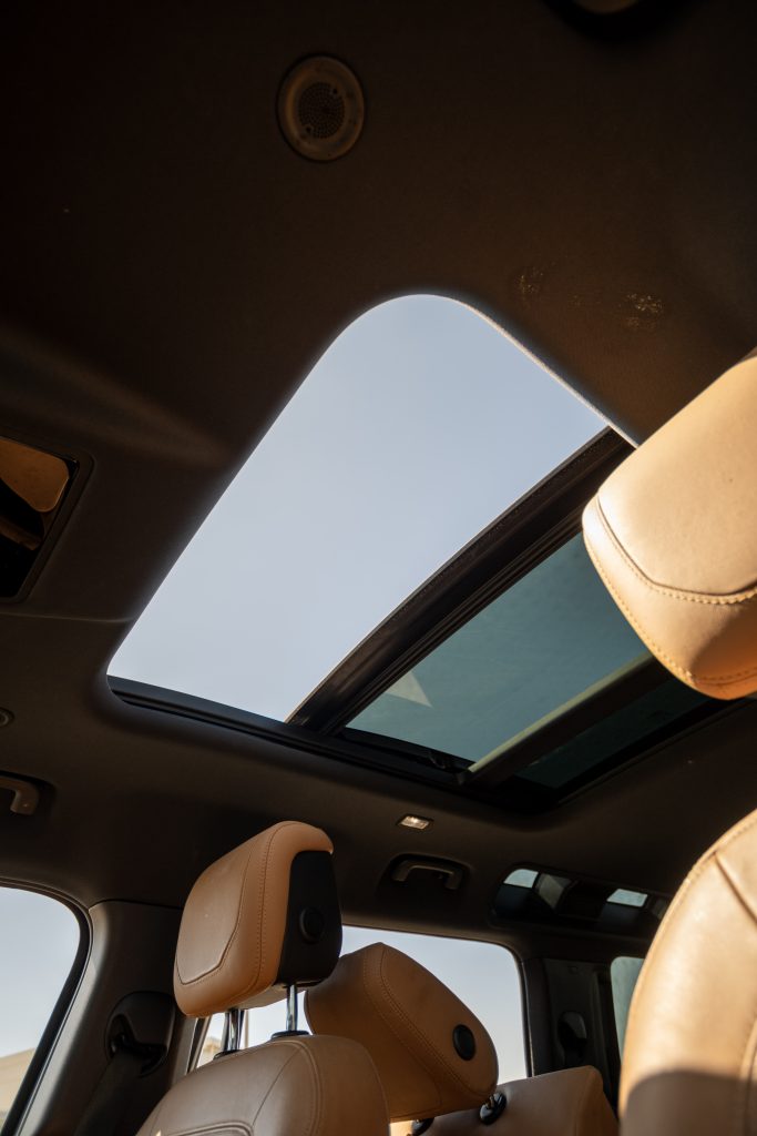 0 Land Rover - View 5