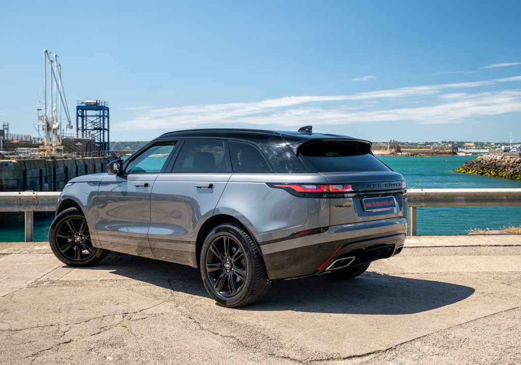 0 Land Rover - View 2