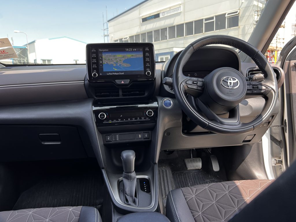 0 Toyota - View 8