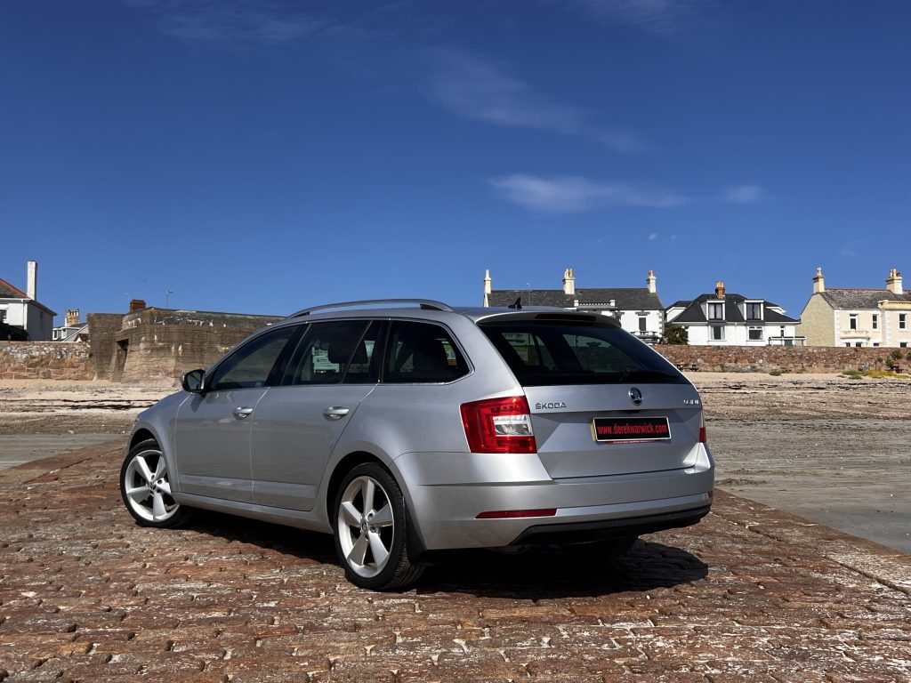 0 Skoda - View 2