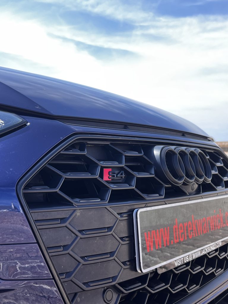 0 Audi - View 8