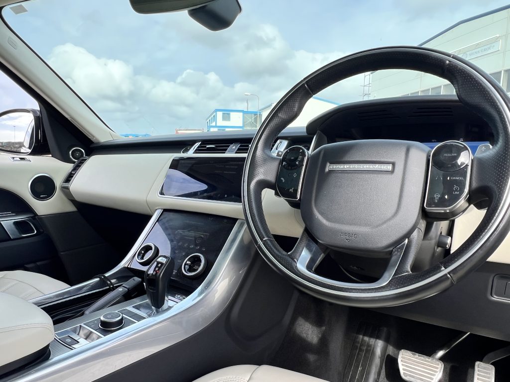 0 Land Rover - View 5