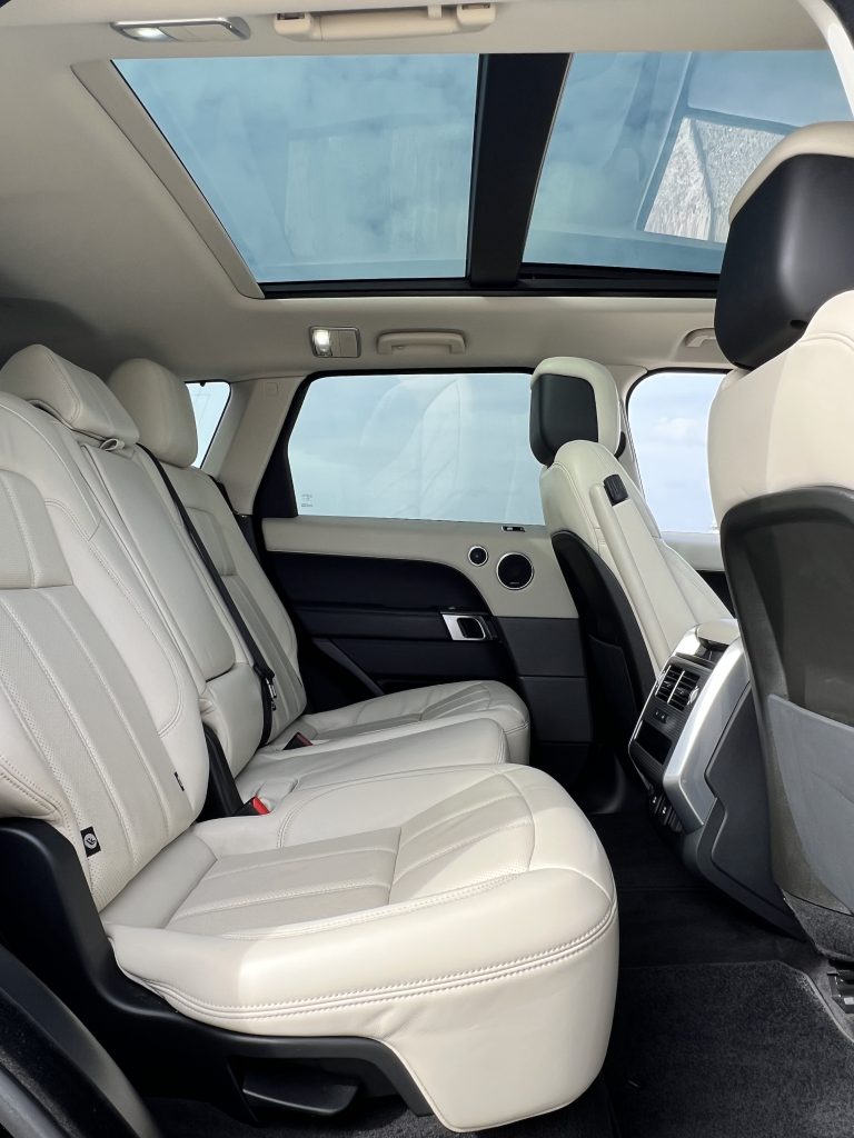 0 Land Rover - View 9