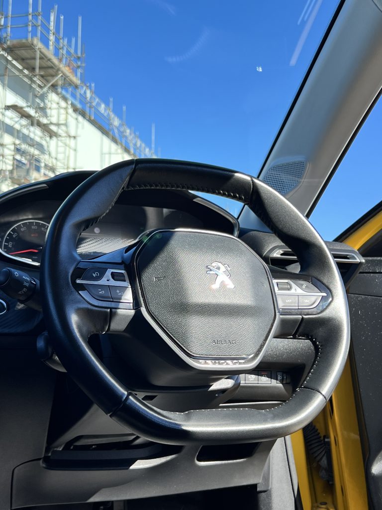 0 Peugeot - View 8