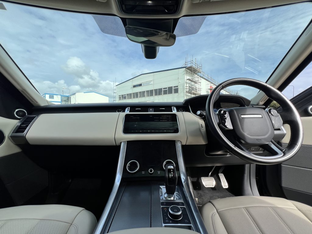 0 Land Rover - View 10