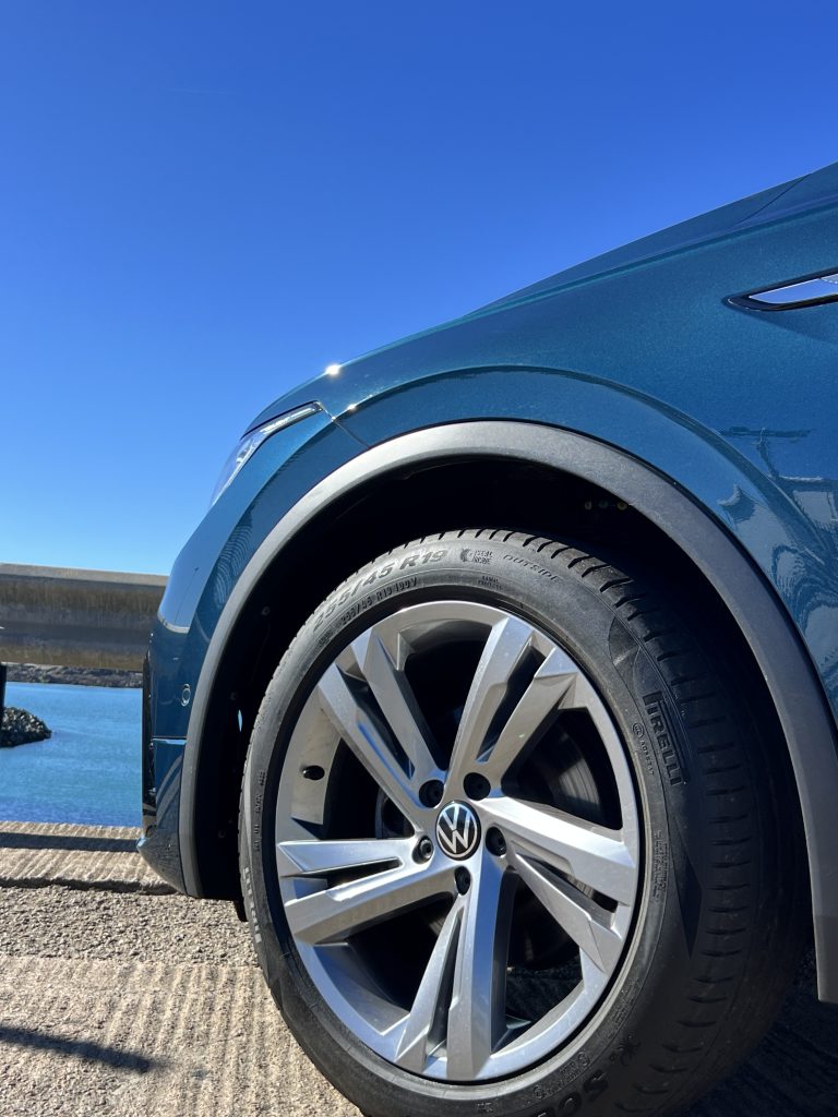 0 Volkswagen - View 4