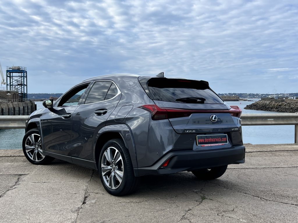 0 Lexus - View 2