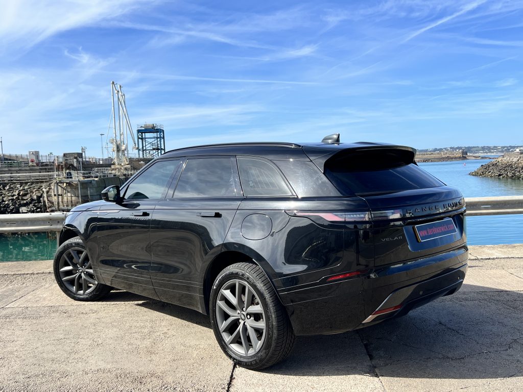 0 Land Rover - View 2