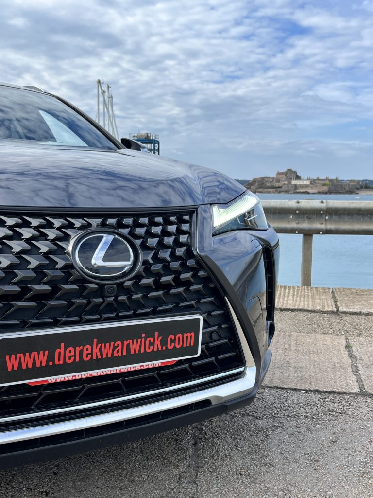 0 Lexus - View 5
