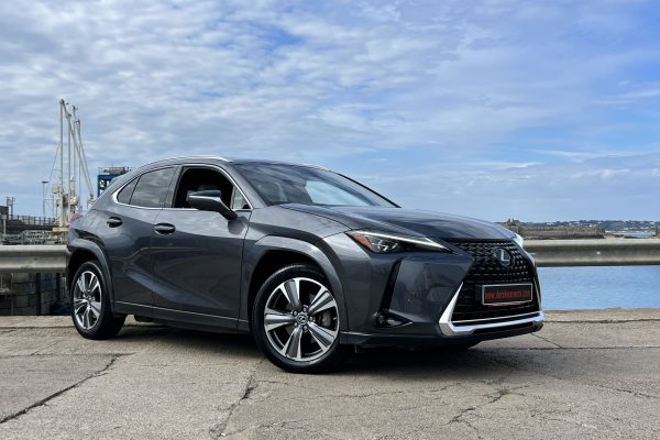 Lexus Lexus UX 300E Takumi